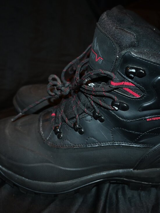Mens Nortiv8 waterproof insulated boots main image 6
